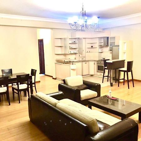 Mount Hood Apartments 예레반 외부 사진
