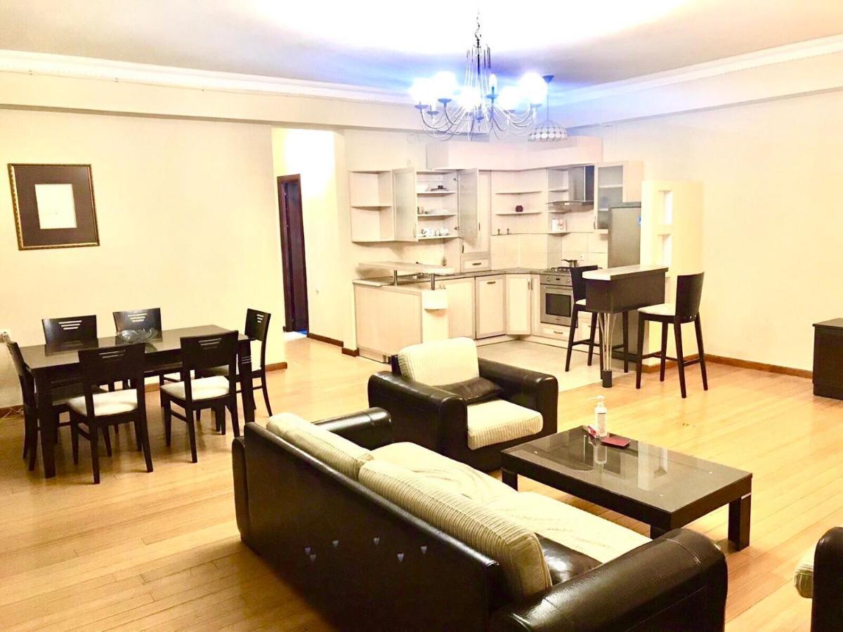 Mount Hood Apartments 예레반 외부 사진
