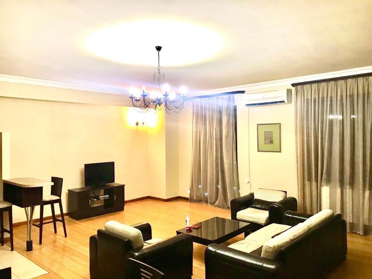 Mount Hood Apartments 예레반 외부 사진