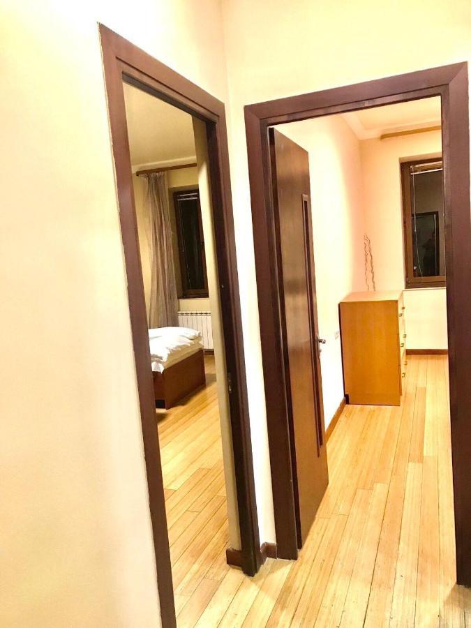Mount Hood Apartments 예레반 외부 사진