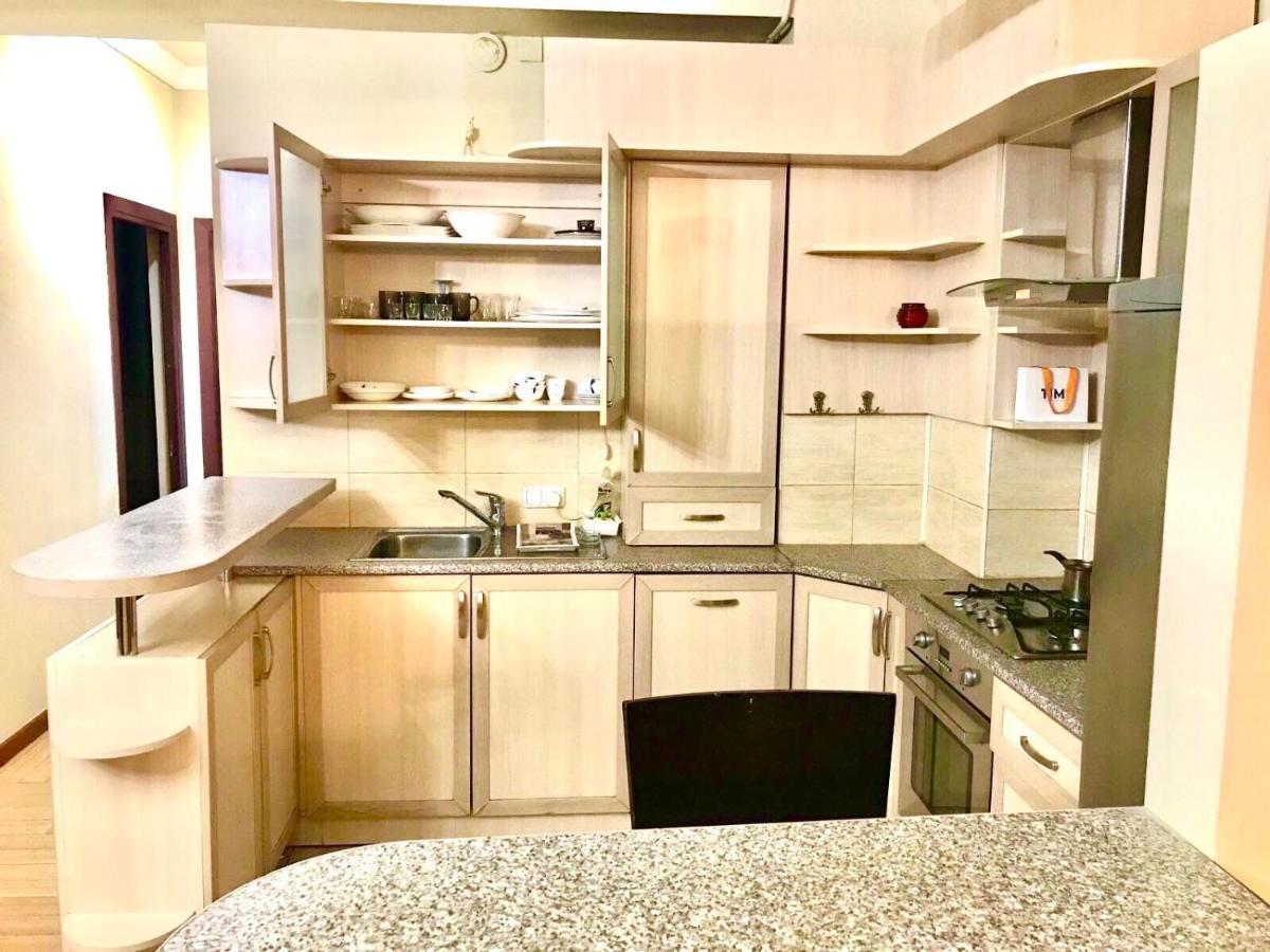 Mount Hood Apartments 예레반 외부 사진