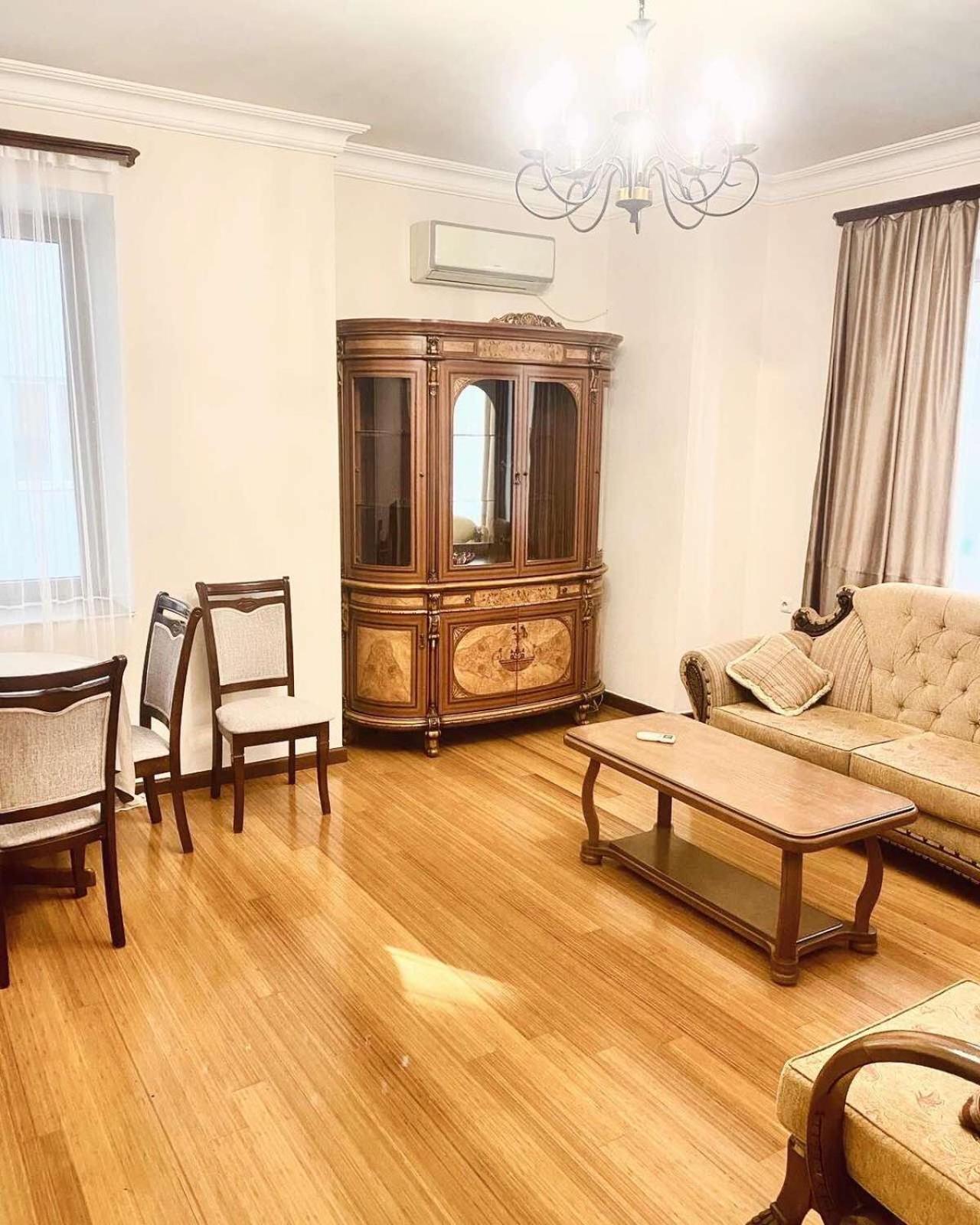 Mount Hood Apartments 예레반 외부 사진